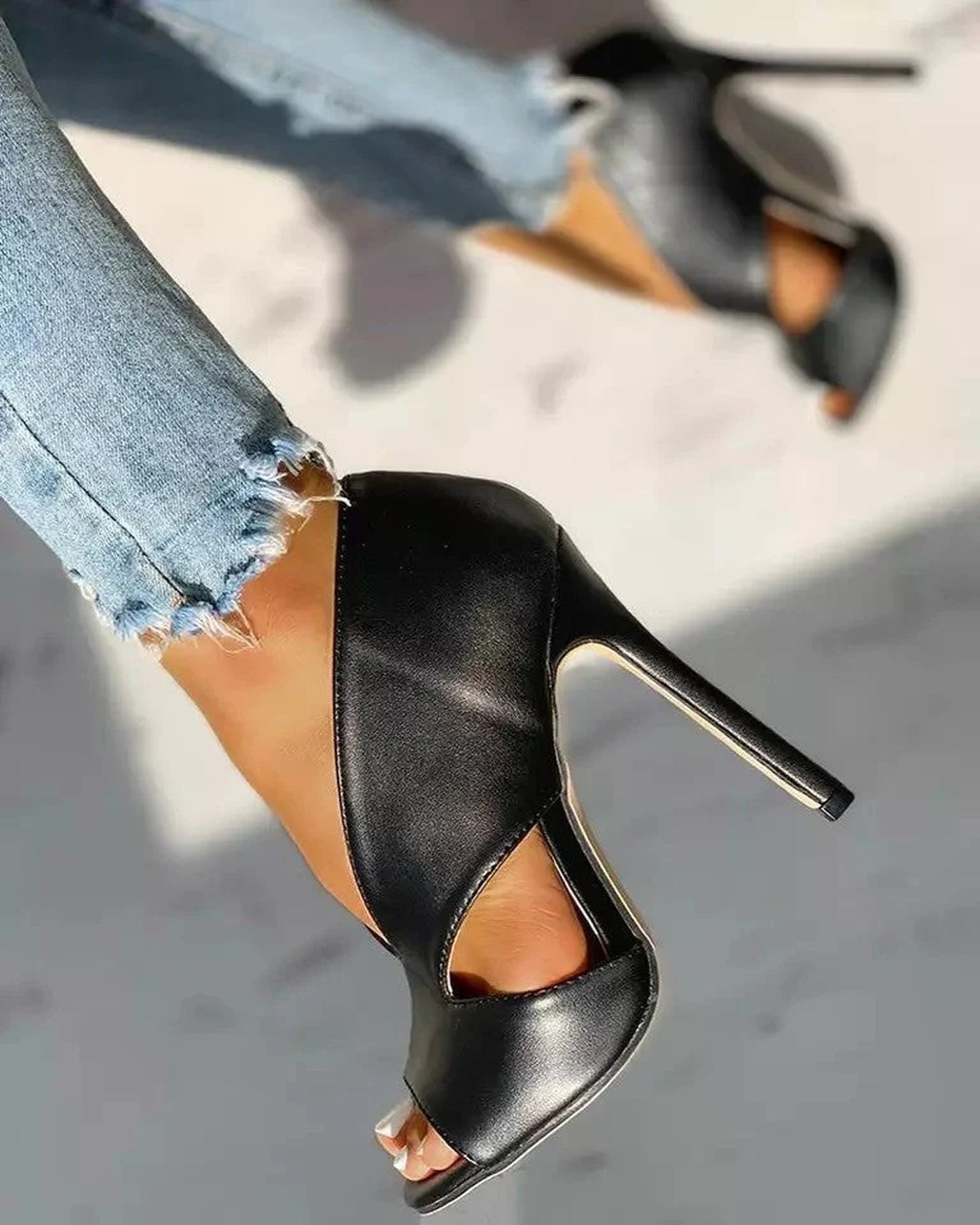 Tiphaine Ladies Sandals | Crossover Straps | Peeptoe