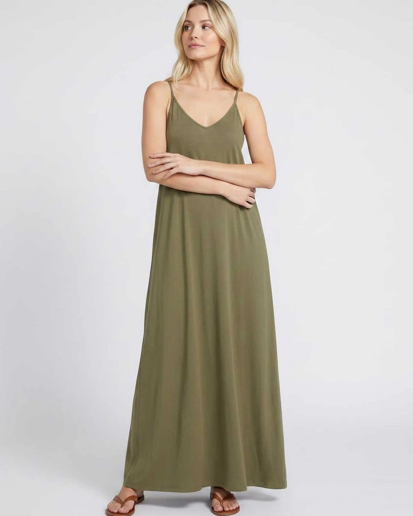 Solène Dames Maxi Jurk | V-Hals & Spaghettibandjes | Zijzakken