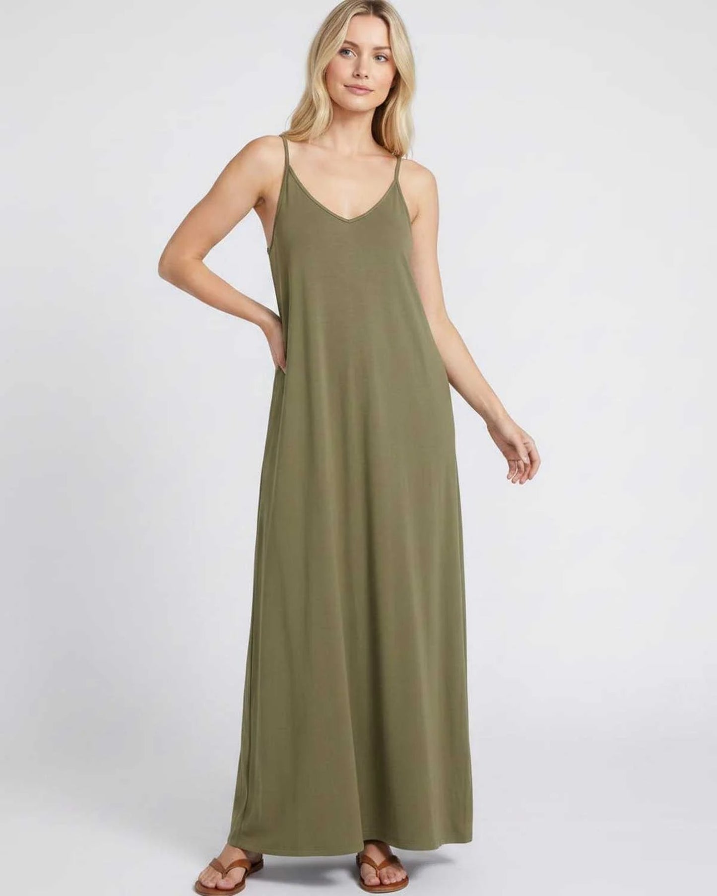 Solène Dames Maxi Jurk | V-Hals & Spaghettibandjes | Zijzakken