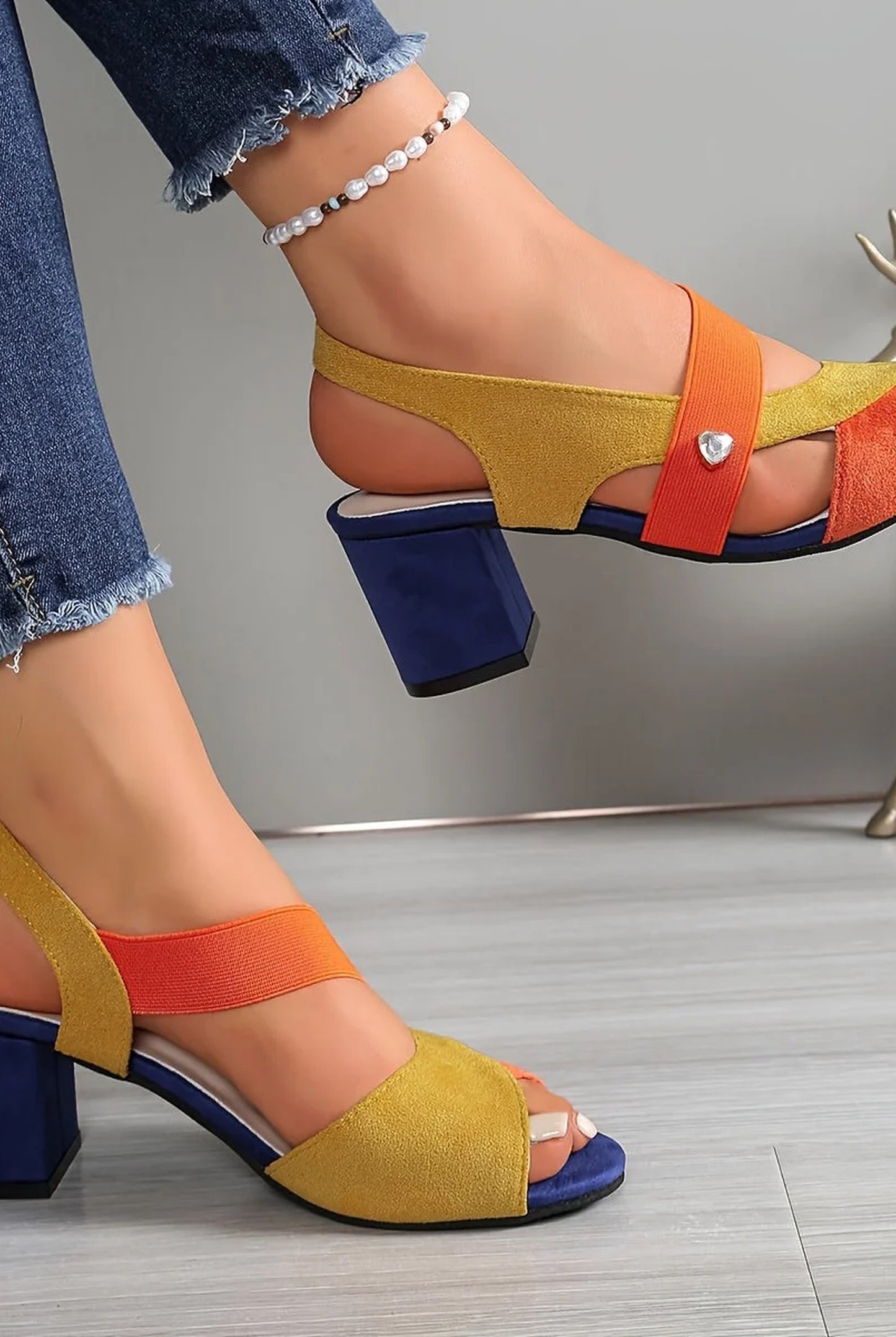 Clementina Dames Schoenen | Gekruiste Bandjes | Blokhak Design