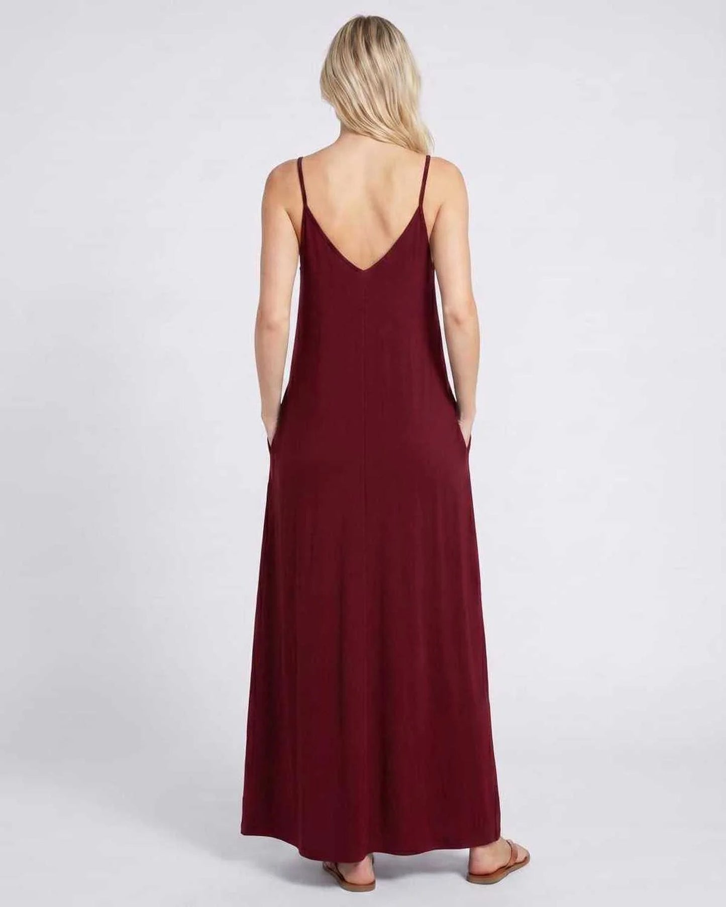 Solène Dames Maxi Jurk | V-Hals & Spaghettibandjes | Zijzakken