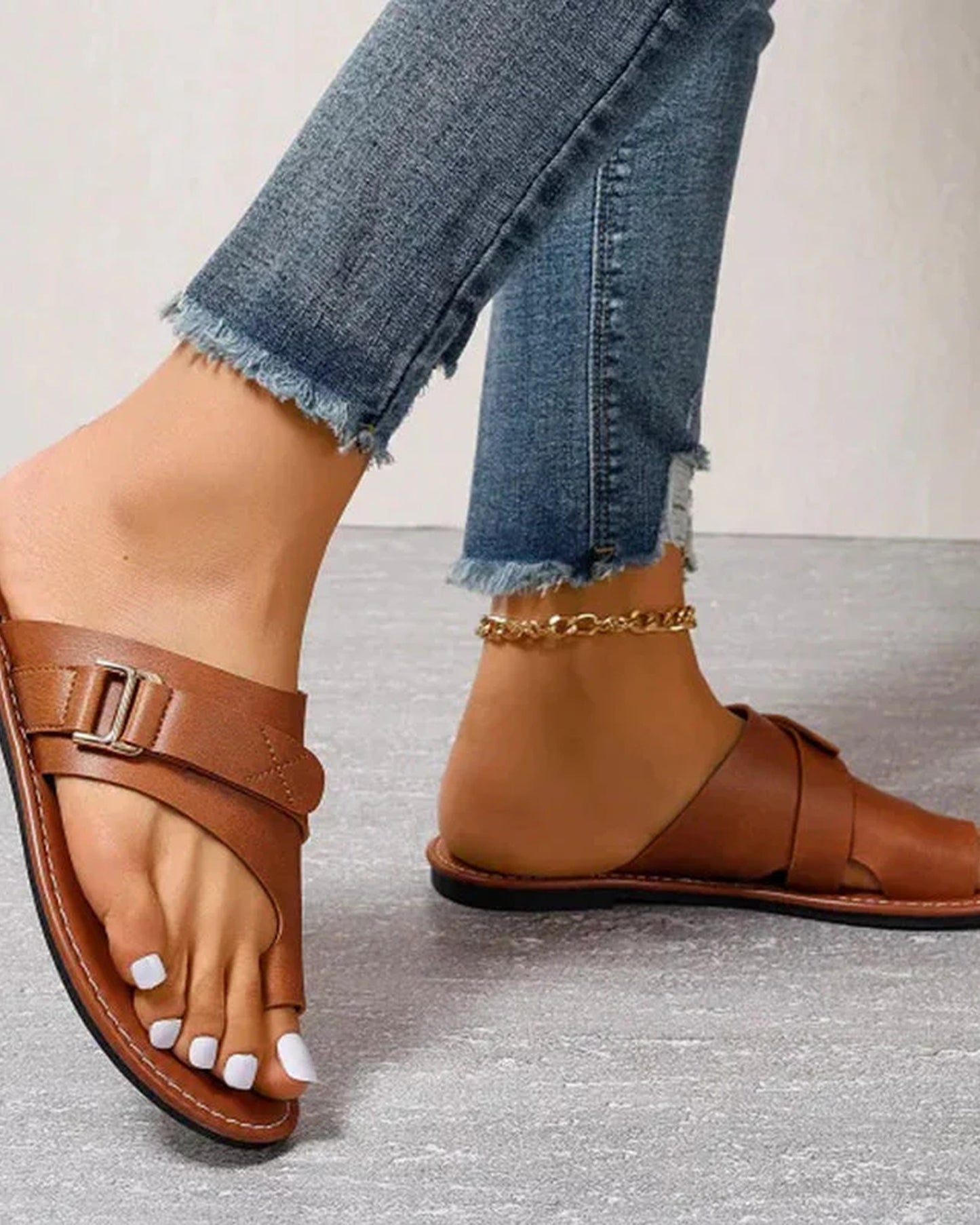 Vanessa Dames Sandalen | Gekruiste Bandjes | Met Gesp