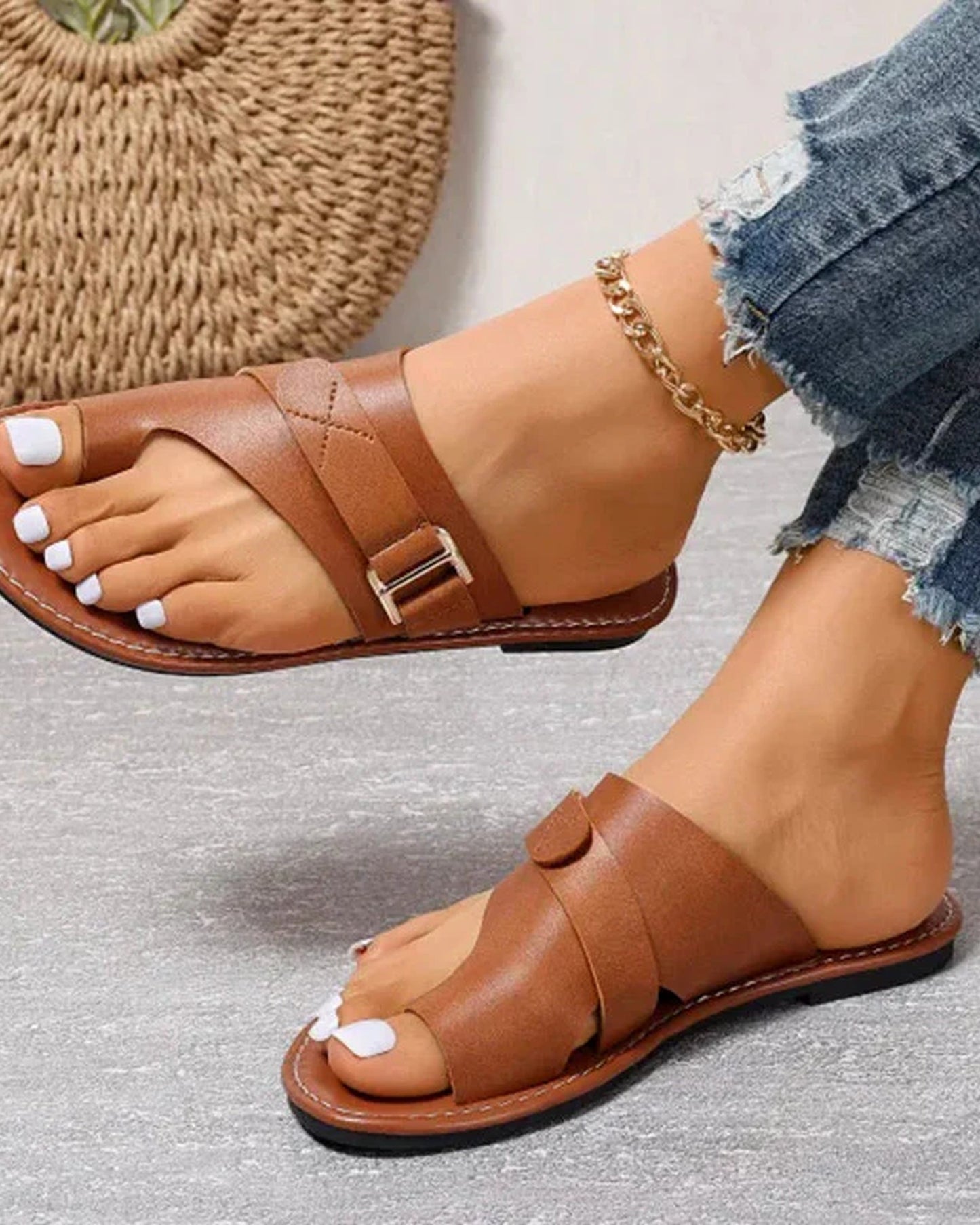 Vanessa Dames Sandalen | Gekruiste Bandjes | Met Gesp