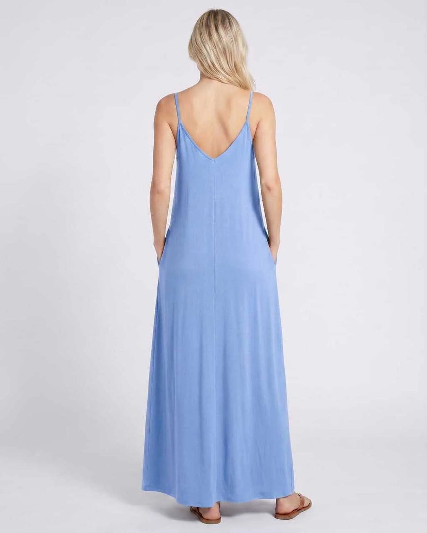 Solène Dames Maxi Jurk | V-Hals & Spaghettibandjes | Zijzakken