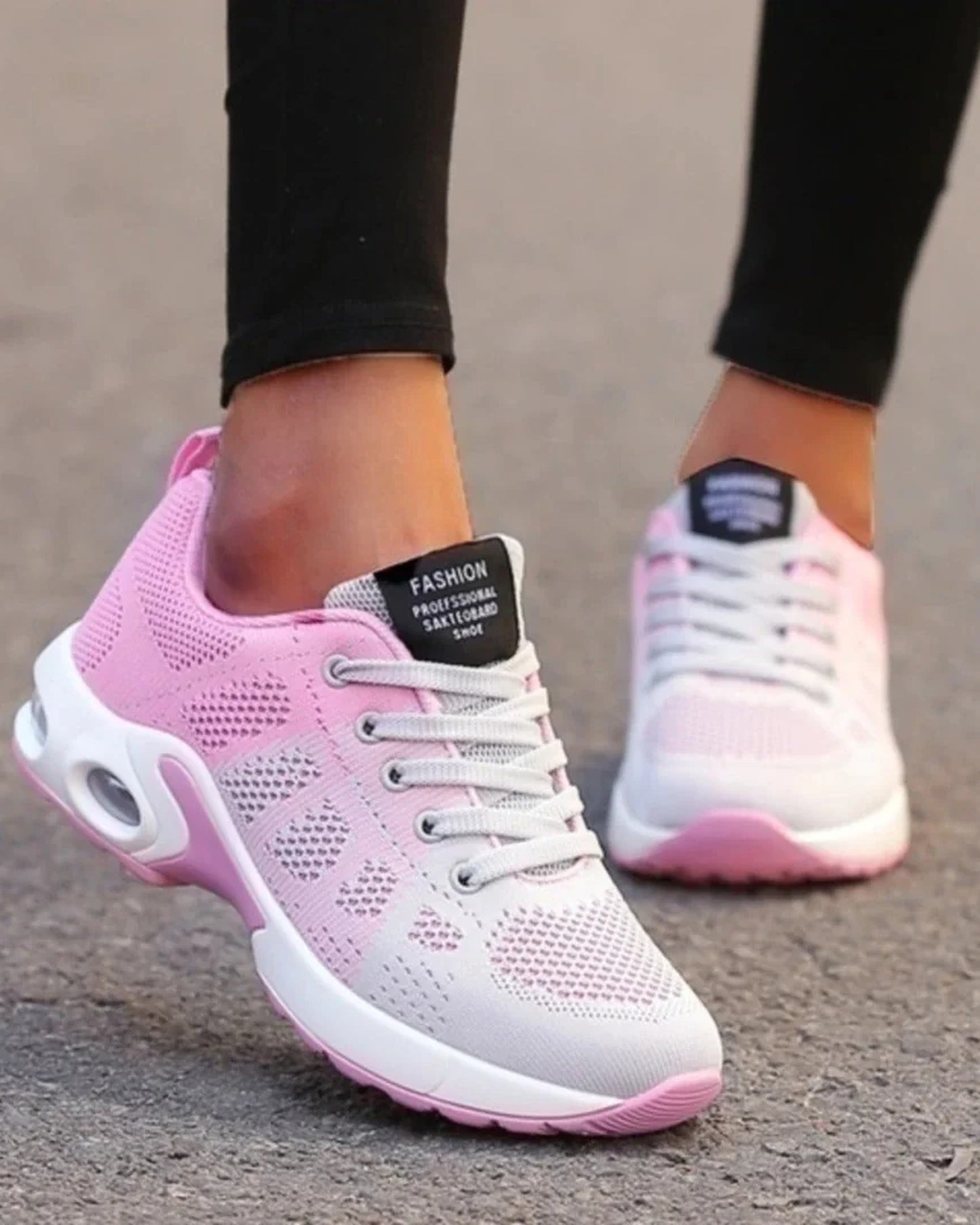 Caterina dames-sneakers | Mesh-overdel | Kontrastfarvet sål