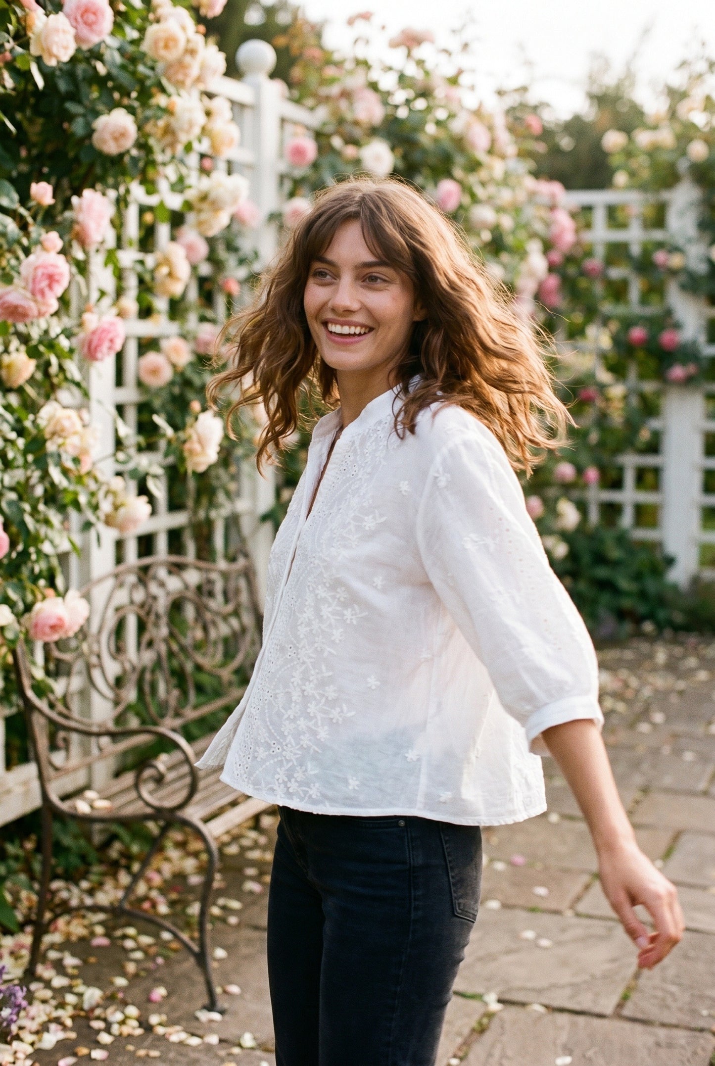 Dames Blouse | V-Hals | Korte Omgeslagen Mouwen