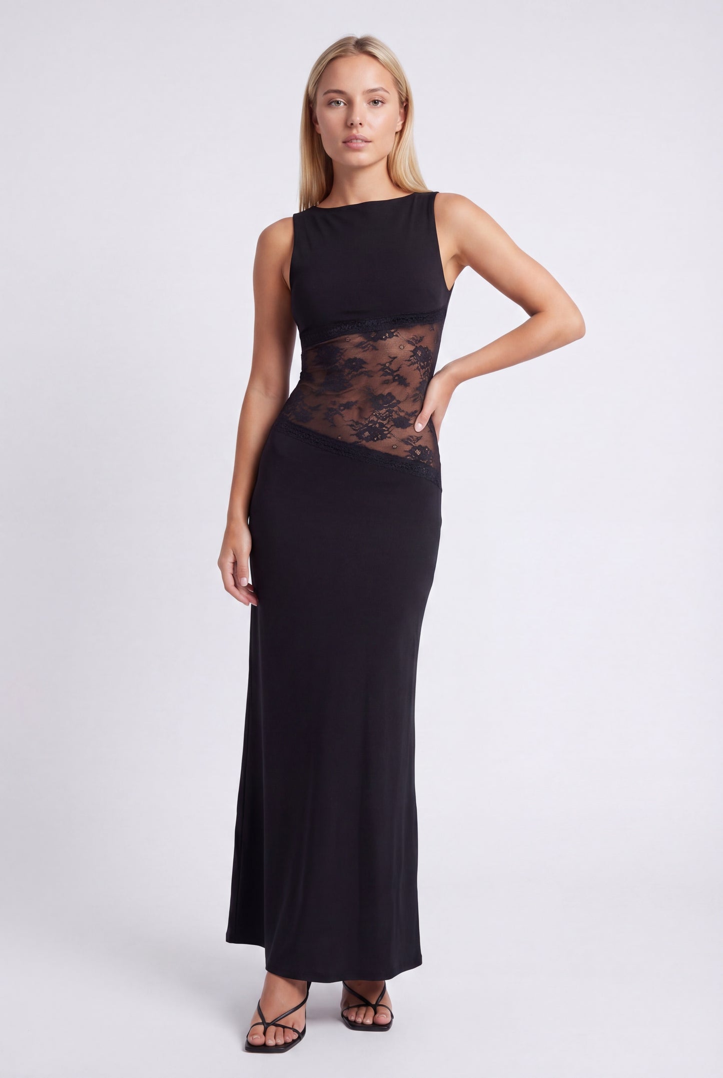 Noelia Lange Dress | Elegant Maxi Dress with Open Back and Lace Details