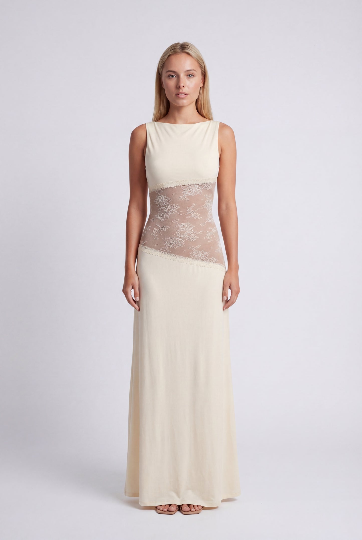 Noelia Lange Dress | Elegant Maxi Dress with Open Back and Lace Details