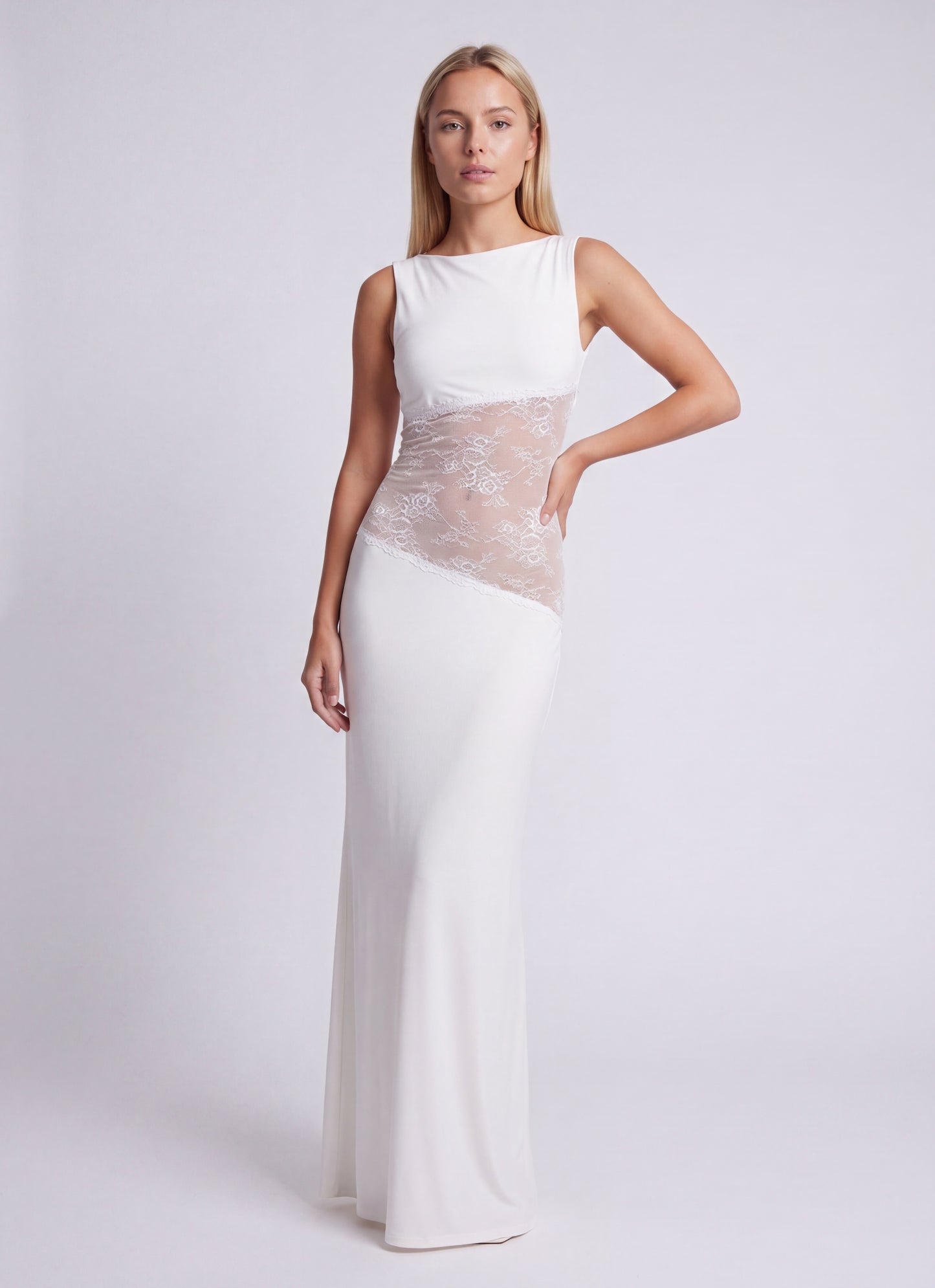 Noelia Lange Dress | Elegant Maxi Dress with Open Back and Lace Details