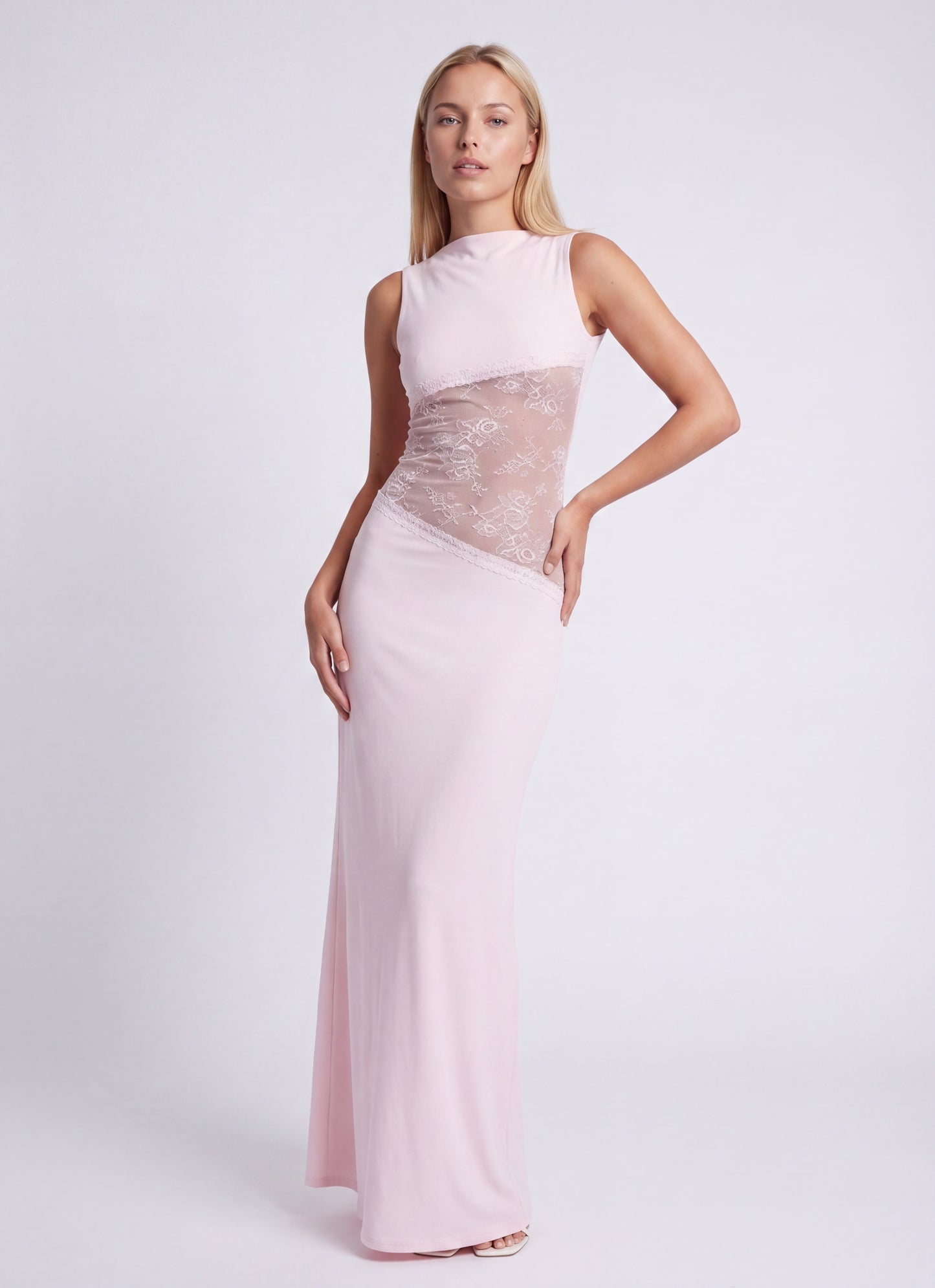Noelia Lange Dress | Elegant Maxi Dress with Open Back and Lace Details