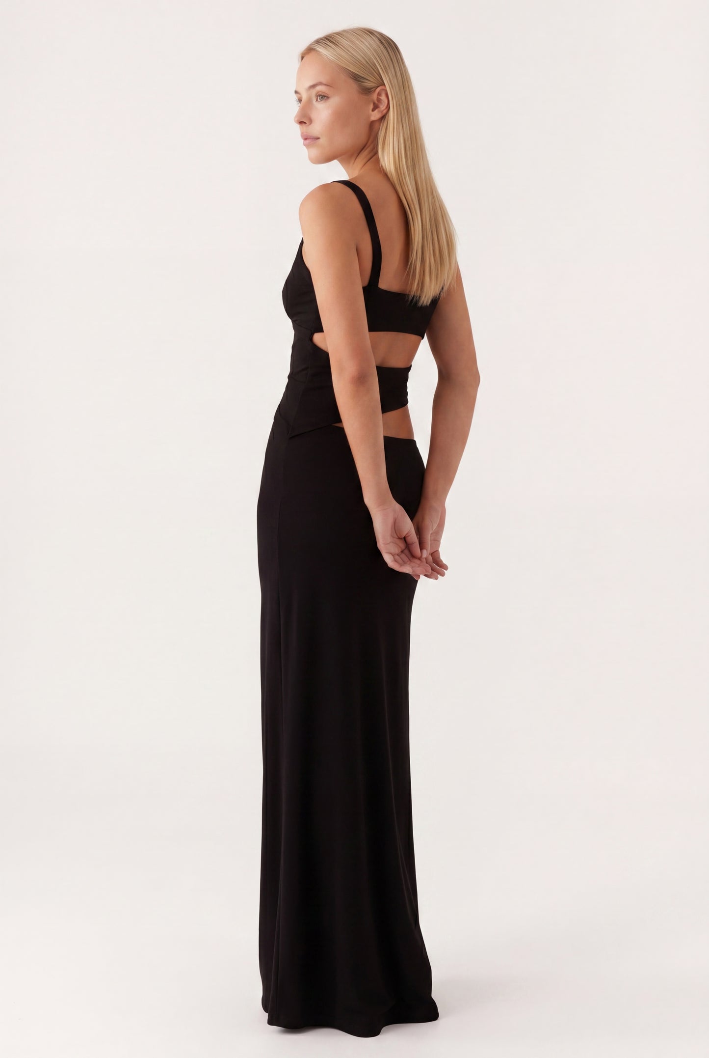 Jocelyn Maxi Jurk | Open Rug en Strikdetail met Elegante Flair