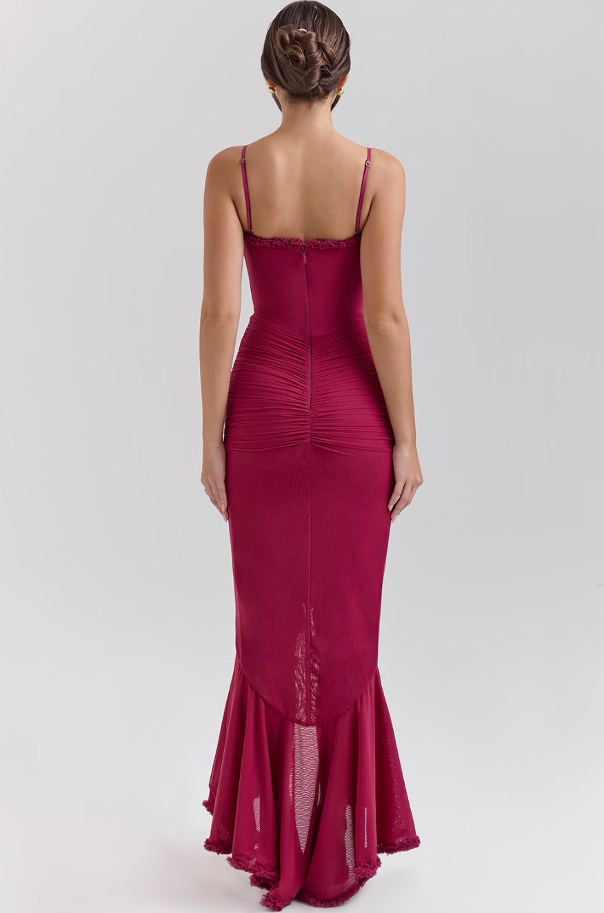Serena Avondjurk – Ruffles en Sweetheart Halslijn 9