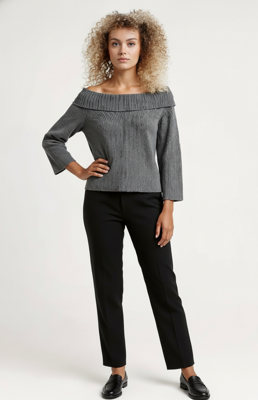 Elina Damestrui | Off-Shoulder Boothals | Rechte Mouwen | Zacht Gebreid Ontwerp