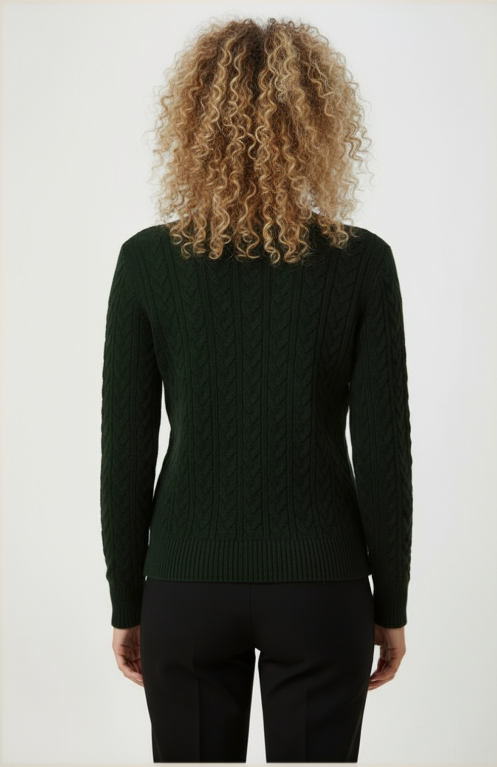 Sira Gebreide Trui Dames | Kabelpatroon | Knoopsluiting | Warme Textuur