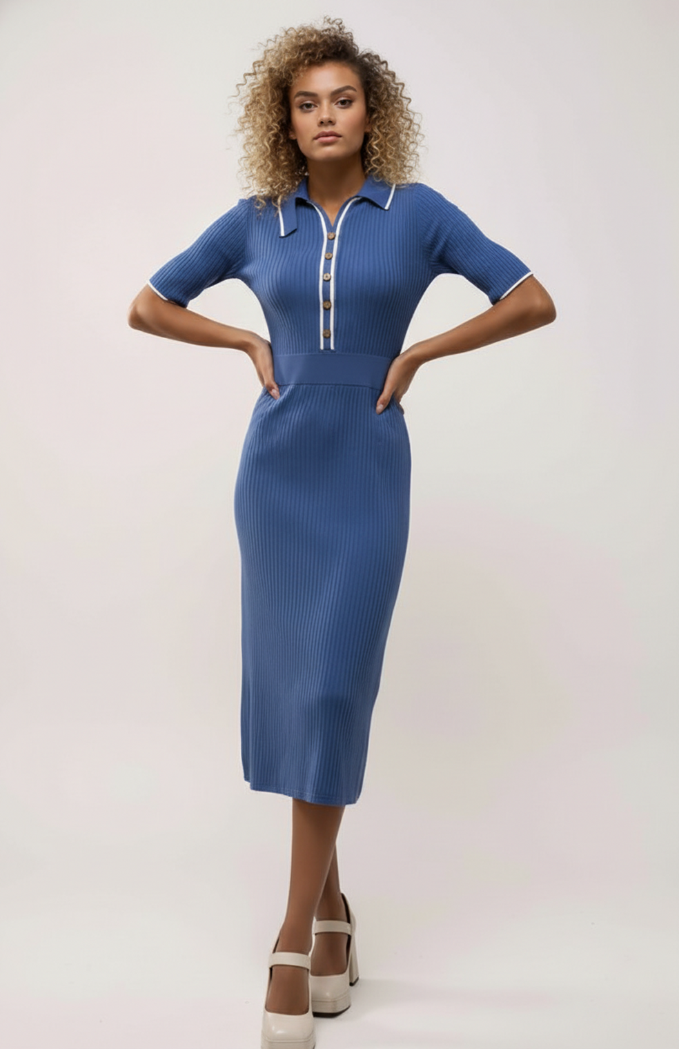 Ceciliaa Dames Midi Jurk | Geribd Knit | Polokraag | Contrasterende Afwerking