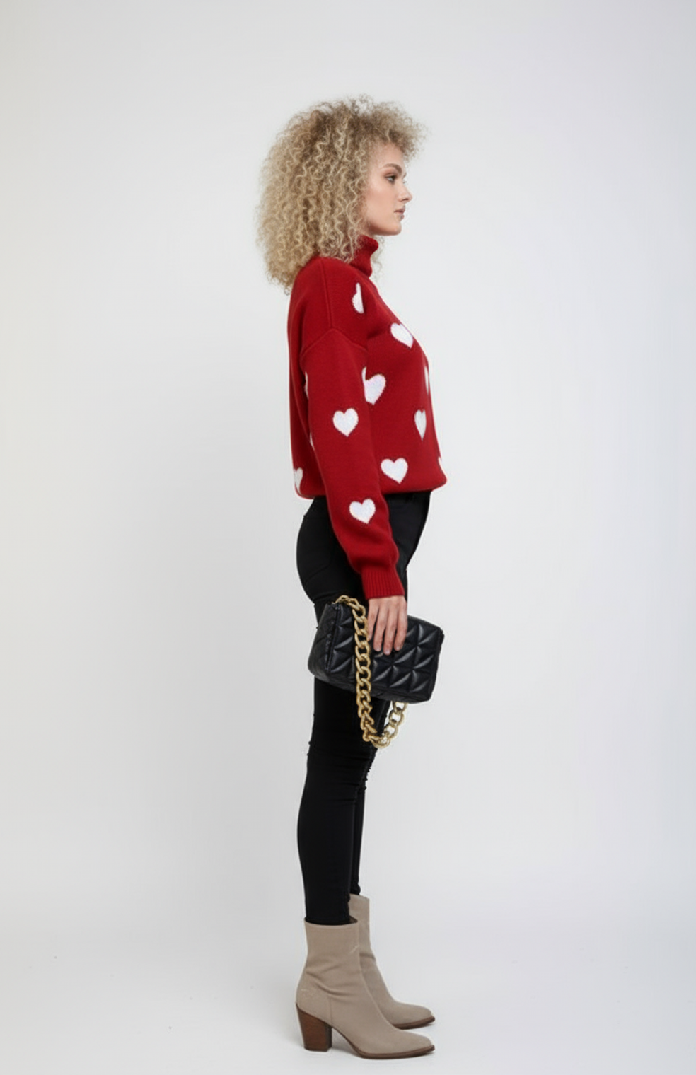 Rosa Trui | Oversized Hartgebreid Ontwerp met Speels Patroon