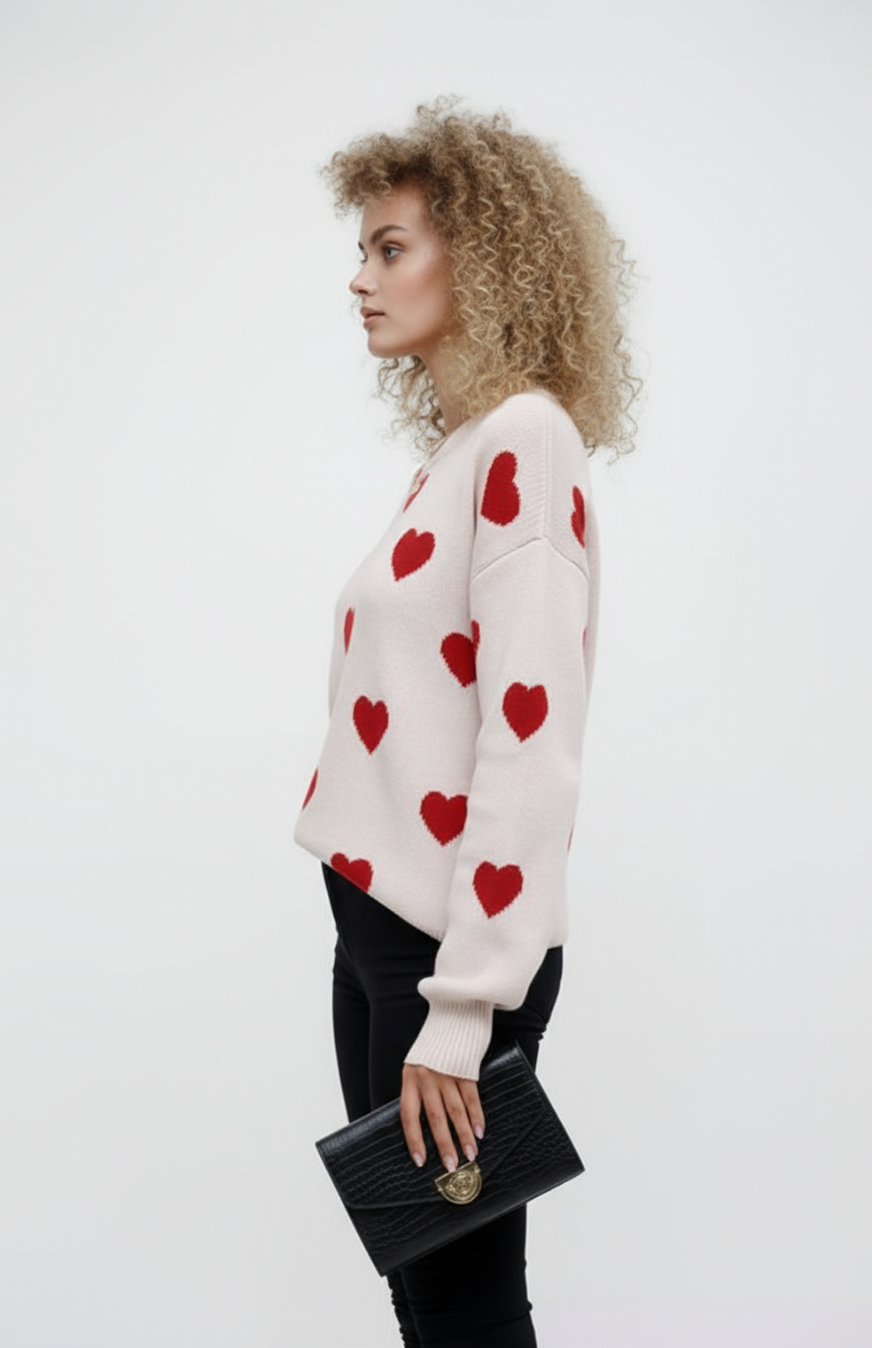 Rosa Trui | Oversized Hartgebreid Ontwerp met Speels Patroon