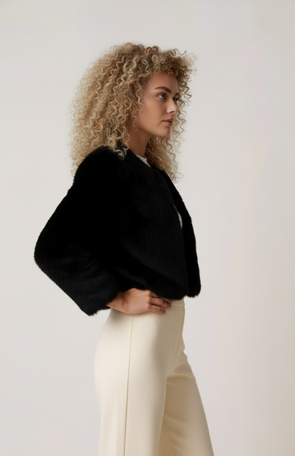 Kiraa Dames Korte Jas | Imitatiebont | Open Model | Zachte Luxe Textuur