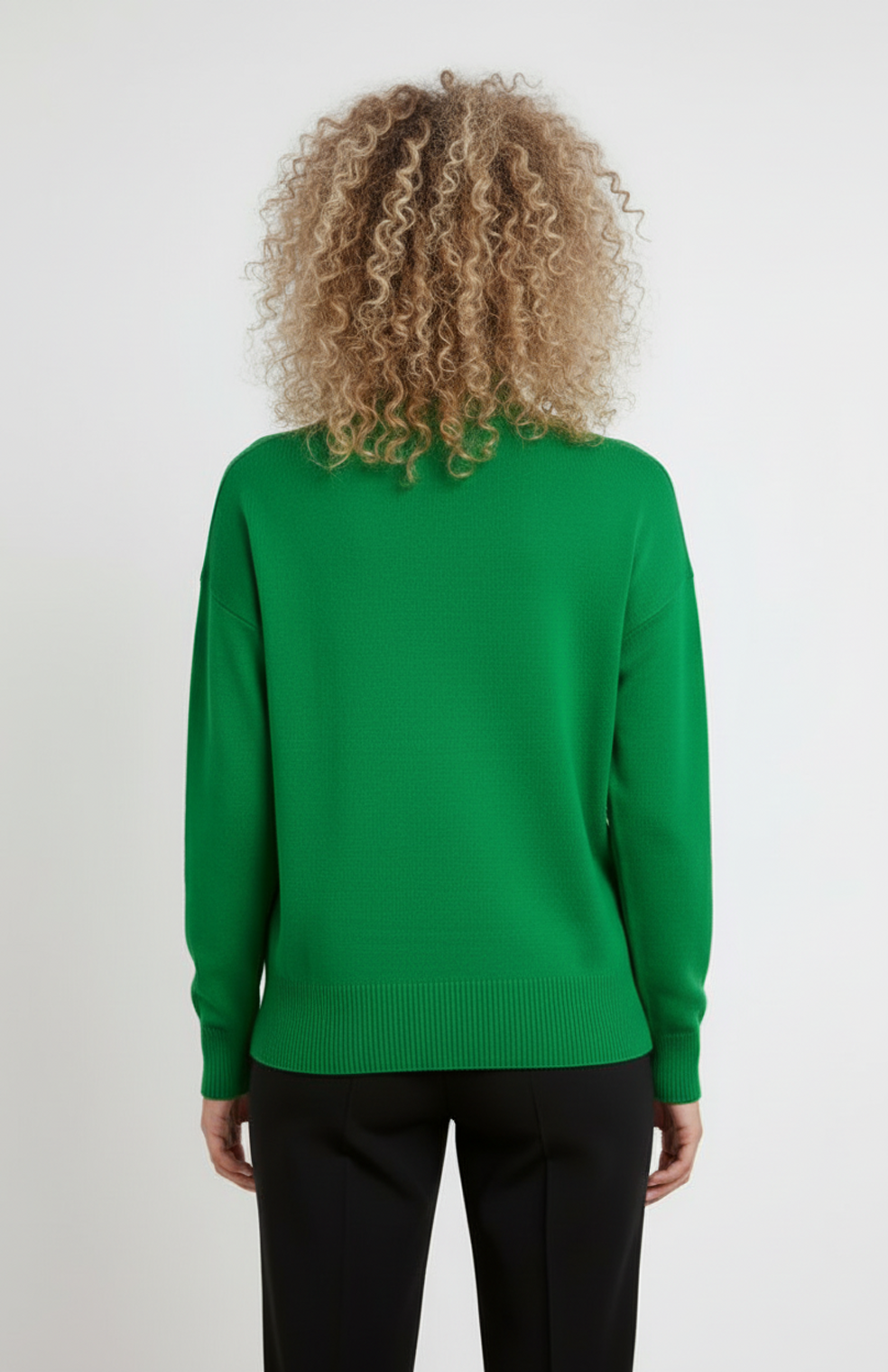 Cecilie Coltrui | Losvallend Model met Hoge Kraag